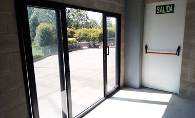 PR20365 Bodega en arriendo en el sector Zona Franca