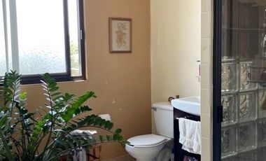 EN VENTA PROPIEDAD PARA REMODELAR O SUBDIVIDIR ZONA NORTE EN CUERNAVACA, MORELOS.