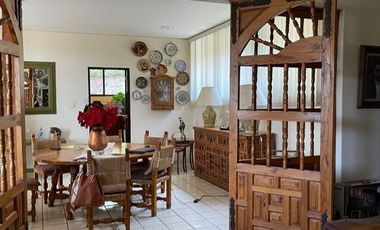 EN VENTA PROPIEDAD PARA REMODELAR O SUBDIVIDIR ZONA NORTE EN CUERNAVACA, MORELOS.