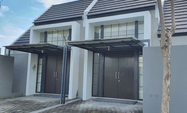 Disewakan Rumah Modern 2 lantai di Grand Sunrise Menganti Gresik