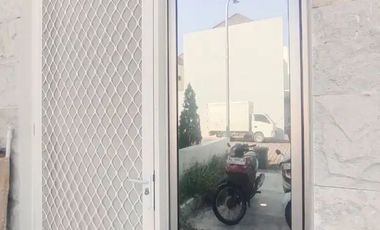 Rumah Greenland Residence Menganti Gresik Terawat Minimalis Siap Huni dekat Citra Sentosa Setro Surabaya