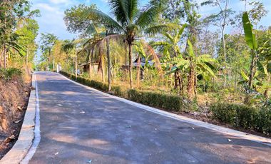 Tanah Dekat Sungai 1155m² Mojogedang Karanganyar