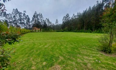 Venta de amplios lotes de terreno - Ubicado en  Solano |  Deleg  |