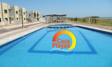 Vendo villa amoblada en Playas, ciudadela cerrada con salida al mar, piscina y seguridad