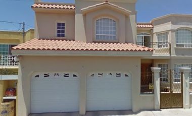 Casa en venta en Valle Dorado Ensenada Baja California