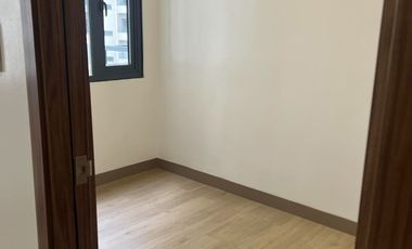 PASALO/TRANSFER OF RIGHTS: 2-Bedroom with Balcony (Family Suite A) at Spring Residences for SALE