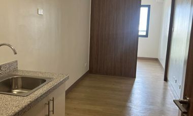 PASALO/TRANSFER OF RIGHTS: 2-Bedroom with Balcony (Family Suite A) at Spring Residences for SALE