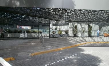PENTHOUSE 4 RECAMARAS, 4 ESTACIONAMIENTOS  VISTA PANORAMICA COL. BOSQUES DE LA HERRADURA