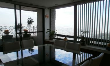 PENTHOUSE 4 RECAMARAS, 4 ESTACIONAMIENTOS  VISTA PANORAMICA COL. BOSQUES DE LA HERRADURA
