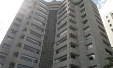 PENTHOUSE 4 RECAMARAS, 4 ESTACIONAMIENTOS  VISTA PANORAMICA COL. BOSQUES DE LA HERRADURA