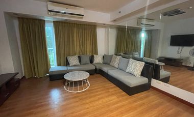 Very Nice 2 Bedroom Condo with Balcony for Sale