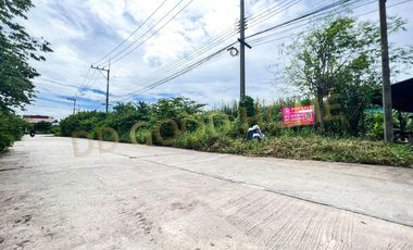 📢Empty land, 2 rai 1 ngan 47 square wa, able to build a factory in Soi San Chao Along Khlong Si Wa, Khok Krabue Subdistrict, Samut Sakhon Province