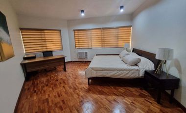 Three Bedroom Condo Unit For Rent in Legaspi Parkview Condominium at Makati City
