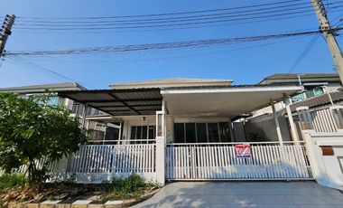 ขายถูกมาก!!  บ้านเดี่ยว เฟอร์เฟค พาร์ค บางพูน รังสิตทำเลดีมาก พื้นที่ดิน  61 ตร.ว พื้นที่ใช้สอย 166 ตร.ม จำนวน 2 ชั้น เหมาะแก่การพักอาศัยอย่างยิ่ง แถม