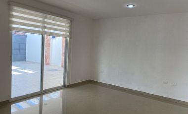 CASA EN VENTA EN HARAS, A 12 MINUTOS DE ANGELÓPOLIS, RECÁMARA CON BAÑO COMPLETO EN PLANTA BAJA,PUEBLA