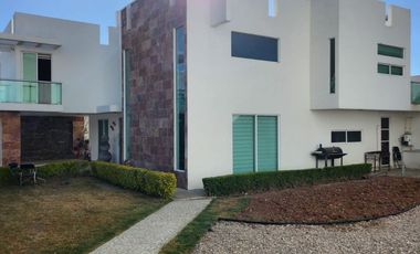 CASA EN VENTA EN HARAS, A 12 MINUTOS DE ANGELÓPOLIS, RECÁMARA CON BAÑO COMPLETO EN PLANTA BAJA,PUEBLA