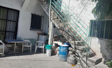 CASA SOLA CON LOCALES COMERCIALES TEMIXCO CENTRO