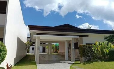 SRP Road condo for sale 1-bedroom with parking in Almond Drive Talisay City, Cebu....