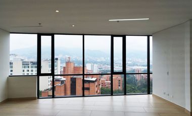 PR20316 Oficina en venta en el sector Milla de Oro