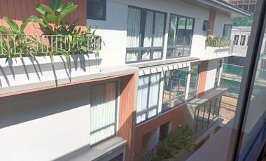 Side Unit Townhouse in Paco Manila For Sale near Otis Landers Superstore