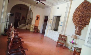 N13 - Hotel en Venta en Salinas Chipipe 25 habitaciones a una cuadra del mar