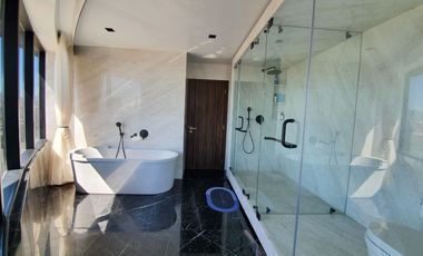Renta lujoso departamento nuevo en Bosque Real, en Core 31. ¡MANTENIMIENTO INCLUIDO Y EXCLUSIVAS AMENIDADES!