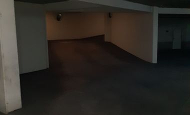 VENDO  ESTACIONAMENTO Y BODEGA  METRO STA. LUCIA