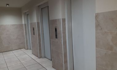 VENDO  ESTACIONAMENTO Y BODEGA  METRO STA. LUCIA