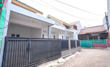 Rumah Strategis 14 Menit ke RSUD Pasar Minggu LT 102 Bisa KPR J-48248