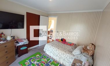 CASA EN VENTA AMOBLADA