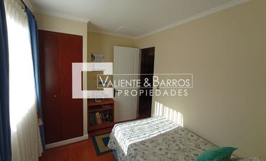 CASA EN VENTA AMOBLADA