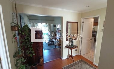 CASA EN VENTA AMOBLADA