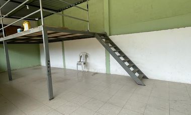 vendo una unidad que incluyen casas y departamentos en terreno amplio