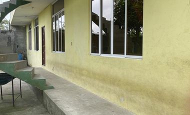 vendo una unidad que incluyen casas y departamentos en terreno amplio