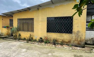 vendo una unidad que incluyen casas y departamentos en terreno amplio