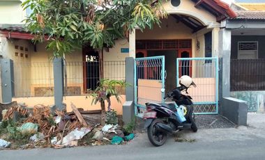 Rumah Di Taman Lopang Indah Dekat Pasar Rau
