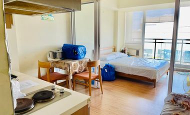29+ SQM. 'FULLY-FURNISHED' 1BR UNIT FOR SALE IN AZURE URBAN RESORT RESIDENCES NEAR SM CITY BICUTAN - NAIA / MANILA INT'L AIRPORT - PNR BICUTAN - DOST 