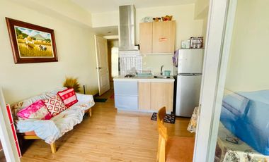 29+ SQM. 'FULLY-FURNISHED' 1BR UNIT FOR SALE IN AZURE URBAN RESORT RESIDENCES NEAR SM CITY BICUTAN - NAIA / MANILA INT'L AIRPORT - PNR BICUTAN - DOST 