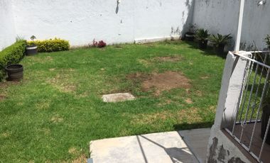 RENTA CASA MUY AMPLIA CON  BONITO JARDIN EN VOLCANES (COLINAS DEL SUR), TLAXCALA