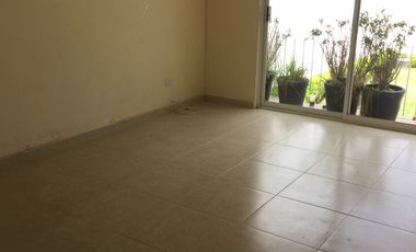 RENTA CASA MUY AMPLIA CON  BONITO JARDIN EN VOLCANES (COLINAS DEL SUR), TLAXCALA