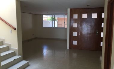 RENTA CASA MUY AMPLIA CON  BONITO JARDIN EN VOLCANES (COLINAS DEL SUR), TLAXCALA