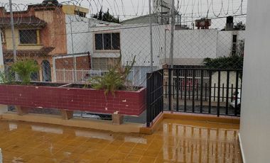 CASA EN VENTA (CERCA DEL MERCADO INDEPENDENCIA) $6,000,000