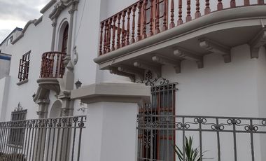 VENDO 2 CASAS EN SAN ISIDRO COMO TERRENO PARAMETROS 7 PISOS