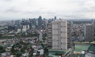 Fairlane Residences Brandnew 3 Bedroom Condo with Parking Kapitolyo Pasig City
