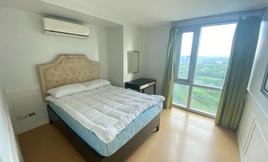 Rent to own 1 Bedroom Fully Furnished Loft Type condo In BGC Taguig The Avant Towers near Mckinley