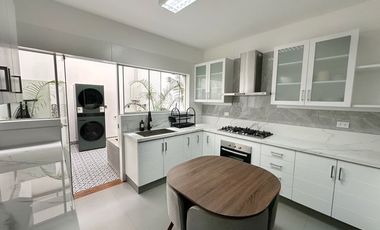 DEPARTAMENTO EN ALQUILER EN SAN ISIDRO DUPLEX CON TERRAZA CERCA A PARQUES