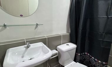 COHO HERMOSA - FULLY FURNISHED UNIT W/ FREE PARKING