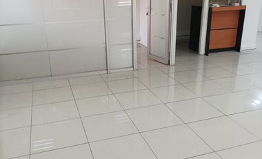 Excelente oficina climatizada ubicada en Agustinas 1022, Centro Histórico de Santiago, Santiago, RM (Metropolitana), esquina de Paseo Ahumada.