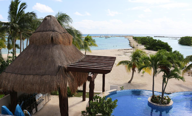 Espectacular casa tipo Hacienda en frente del mar Caribe. 7 habitaciones