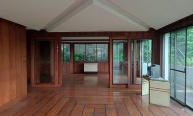 House in White Plains for Rent